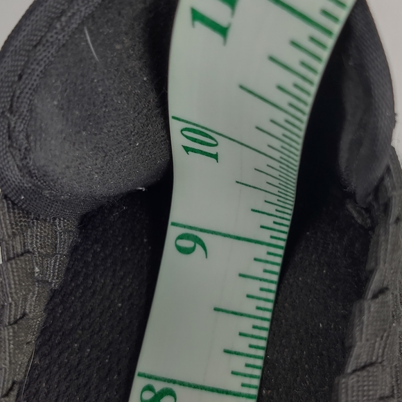 Bernie Mev Black Slip-On Wedge Shoes Size 9.5 | Casual Boho Basic Work Gorpcore - Picture 5 of 6